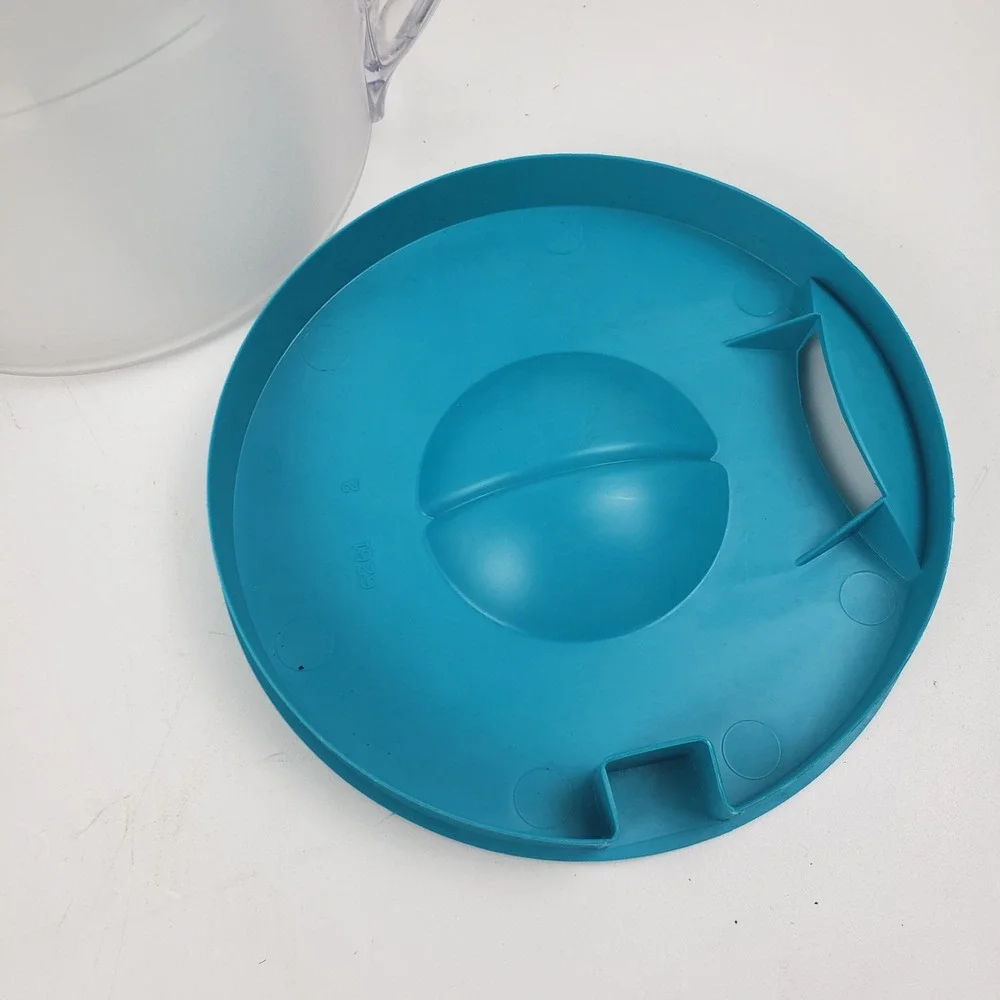 Mr. Coffee The Iced Tea Pot Tm1.7 White and Teal Electric Brewer with Pitcher